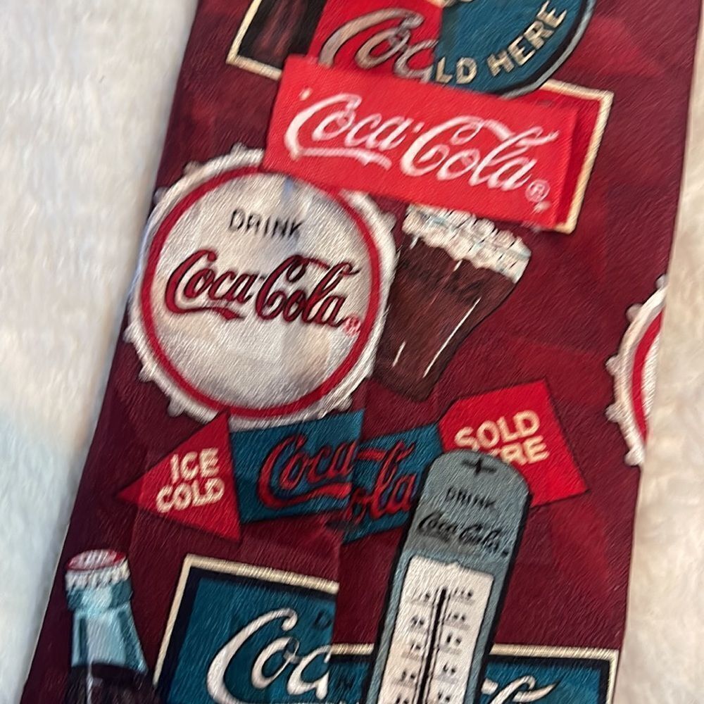 Coca Cola neck tie - Picture 6 of 7